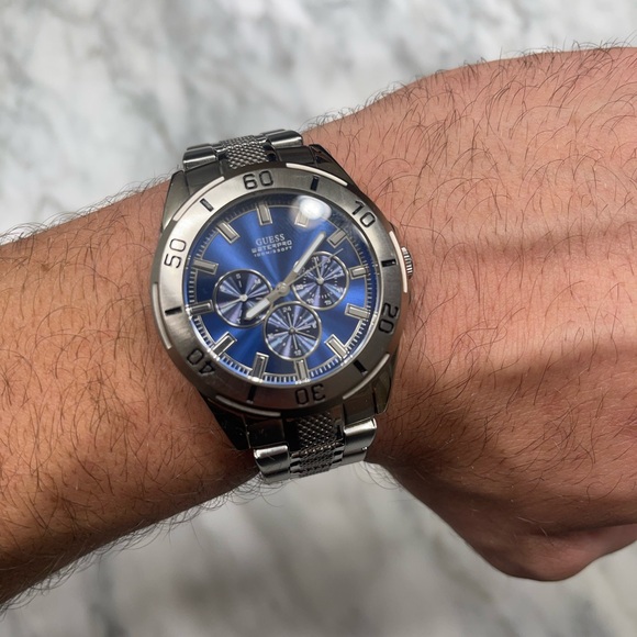Guess Waterpro stainless steel men’s watch - Picture 1 of 7